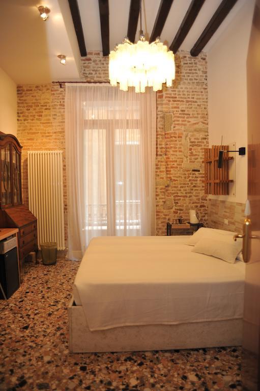 3C B&B Venice Bilik gambar